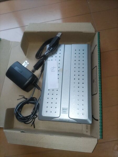 ジャンク 外付MOドライブ buffalo 640MB 管理N04