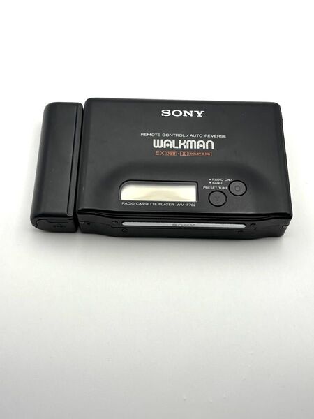 SONY ソニー カセットプレーヤー カセットウォークマン WALKMAN WM-F702 蓋破損 ジャンク品