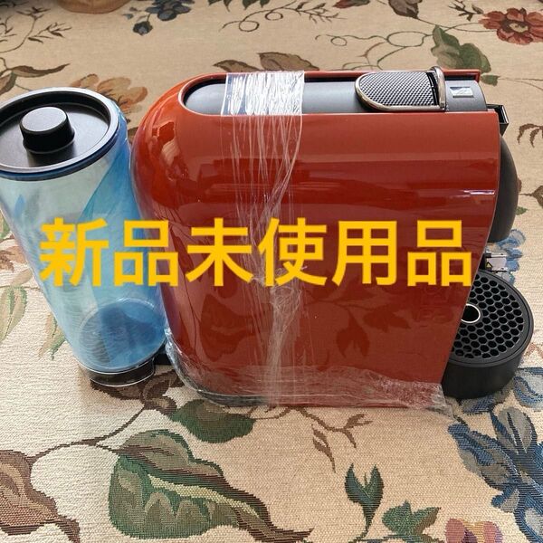 コーヒーメーカー ネスプレッソ D500R レッド 未使用