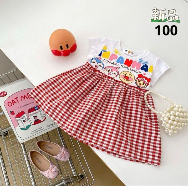 【新品】アンパンマン ドキンちゃん ワンピース 100 総柄 赤チェック