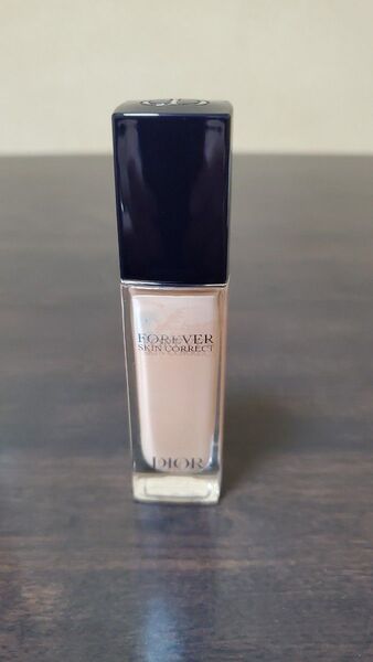 dior スキンフォーエヴァースキンコレクトコンシーラー 1.5N