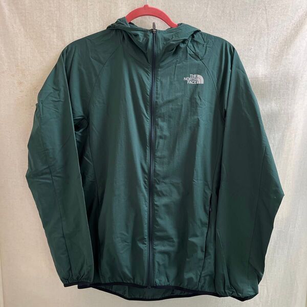 THE NORTH FACE スワローテイルベントフーディ(グリーン)