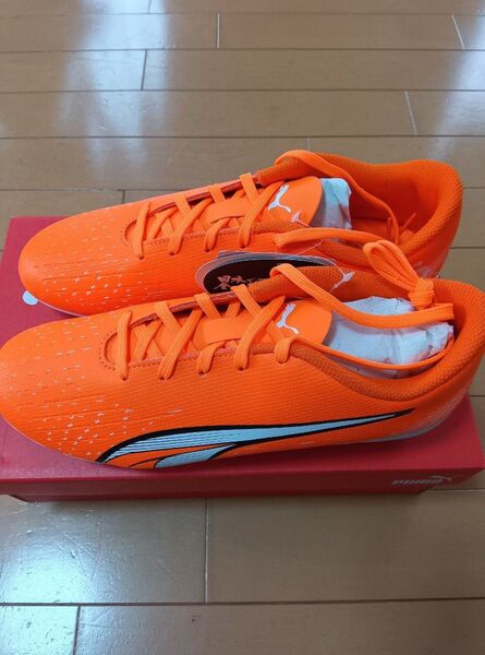 新品 PUMA ULTRA PLAY HG +Mid Jr サッカースパイク23.0cm