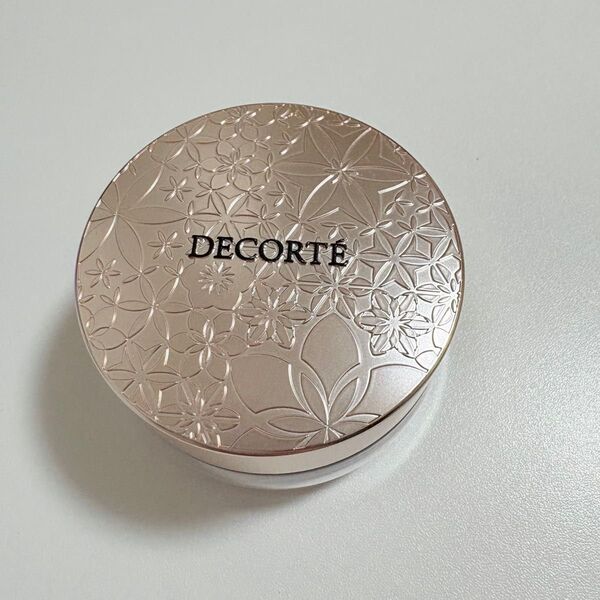DECORTE フェイスパウダー 11
