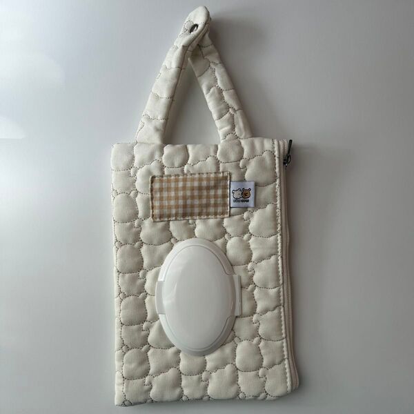 【完売品】kokonuts oshirifuki pouch (white) おしりふきポーチ
