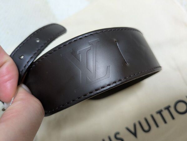 LOUIS VUITTON レザーブレスレット