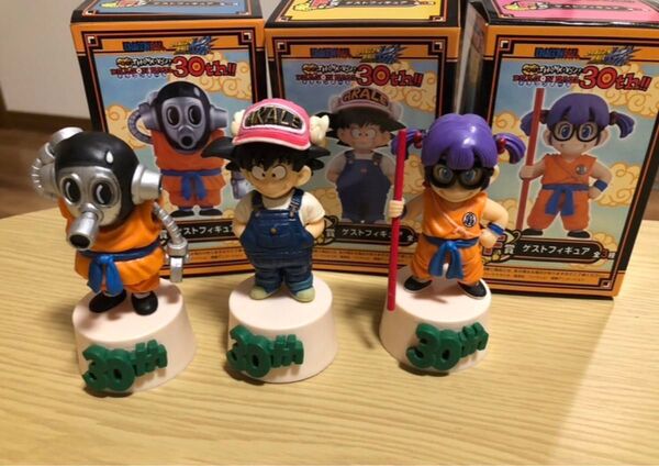 海外品 鳥山明 悟空 アラレちゃん 3体セット フィギュア ドラゴンボール