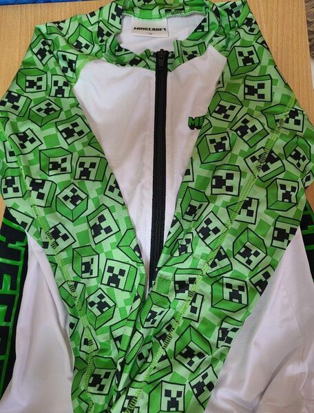 マインクラフト 水着 男の子 クリーパー 中古品 海パン ラッシュガード