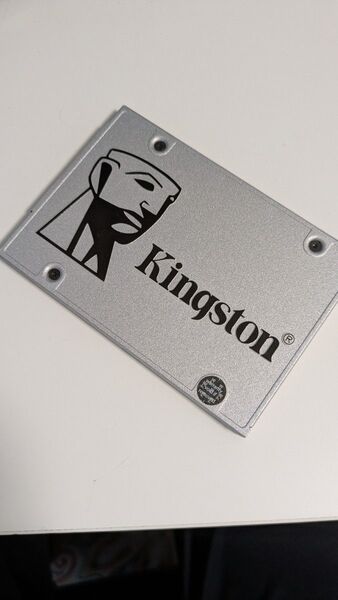 Kingston SSD / 240GB SATA
