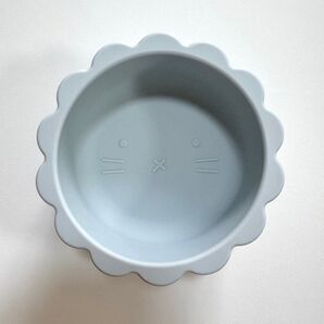 ①うさぎ シリコン製 お皿 離乳食 ベビー食器 吸盤付き