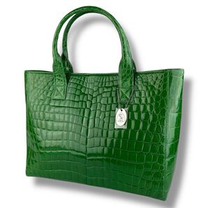 新品同様 クロコダイル トートバッグ センター取り シャイニング ビジネスバッグ グリーン