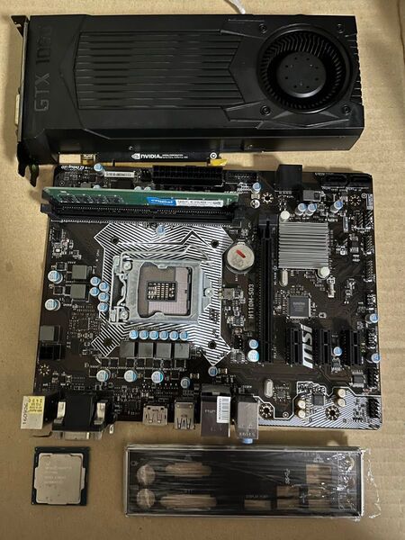 intel core i7 7700K GTX1060 DDR4 16GB H110M-S03 ioパネル付即時支払いできる方限定