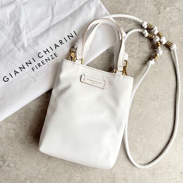【未使用級】GIANNI CHIARINI ジャンニキャリーニ カミッラ 2way フォン ショルダーバッグ クロスボディ