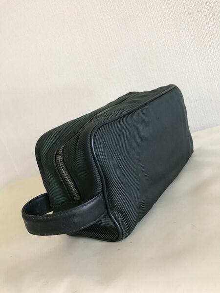 ルイヴィトン タイガ セカンドバッグ パラナ