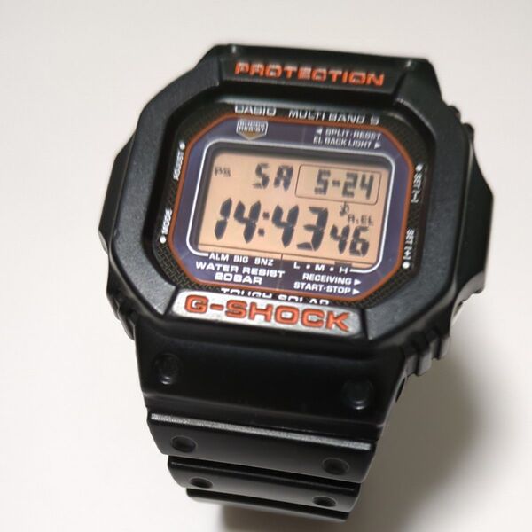 CASIO G-SHOCK 腕時計 マルチバンド5 タフソーラー GW-M5600R 電波ソーラー 美品