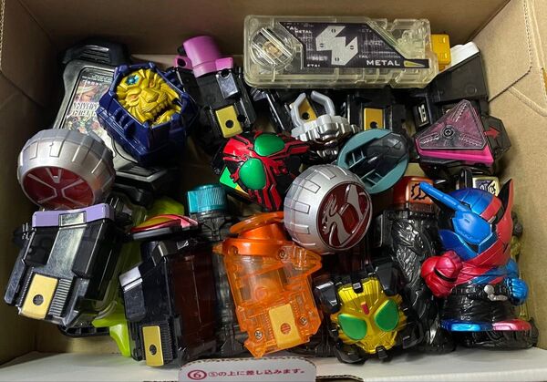 仮面ライダー 変身ベルト ウィザード ビルド エグゼイド フォーゼ ガンバライド