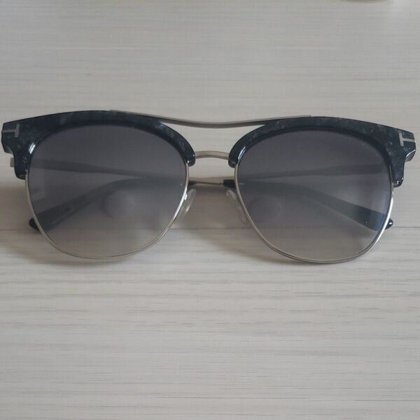 TOM FORD トムフォード サングラス TF0549-K 05C 56 ブルー グレー グラデーション ヴィンテージ