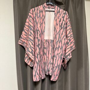 羽織☆抽象柄 水玉模様 派手 ピンク色