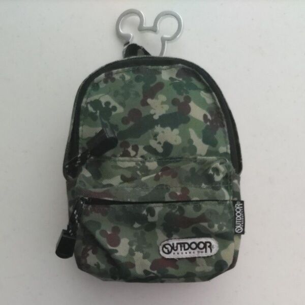 OUTDOOR PRODUCTS ミニリュック型ポーチ ミッキー迷彩柄