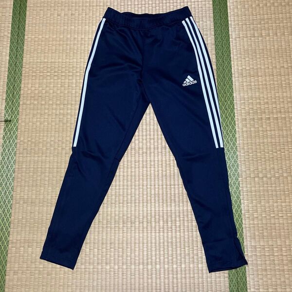 adidasジャージ ロングパンツ メンズM レディースL 紺色