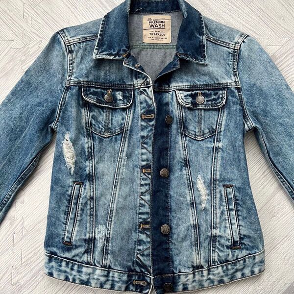 ZARA デニムジャケット ダメージ加工 Mサイズ ブルー