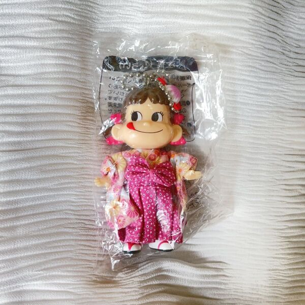 【非売品未開封】不二家 ペコちゃん 人形 キーホルダー 非売品 レア