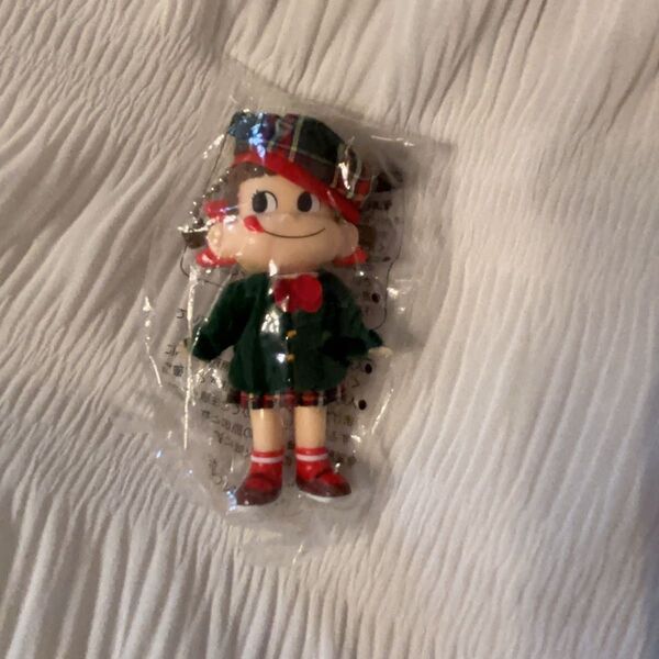 【非売品 未開封】不二家 ペコちゃん 人形 キーホルダー