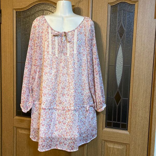 大きいサイズ4L 身幅61 good day sweet 花柄 チュニック フェミニン シフォン カットソー ピンク美品 七分袖