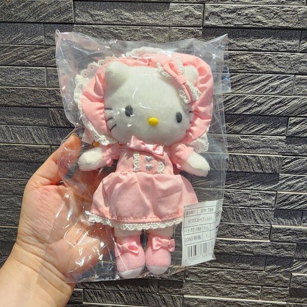 サンリオ HELLO KITTY ピンク フリル ハローキティ展 オリジナルマスコットホルダー ぬいぐるみ ロリータ