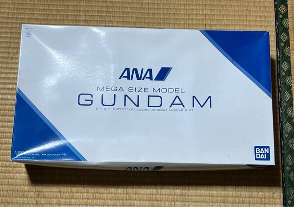 ANA メガサイズモデル ガンダム 1/48スケール 新品未開封