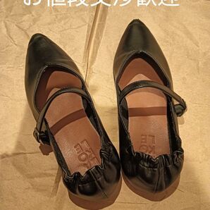 パンプス ブラック 黒 ローヒール ストラップ付き