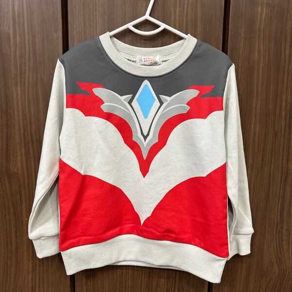 しまむら ウルトラマン アーク なりきり トレーナー 110cm