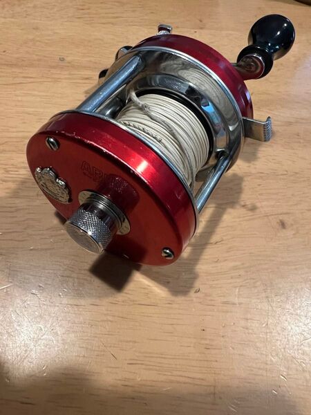 アブガルシア5500 レッド ABU