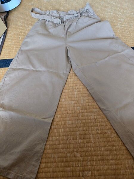Lサイズ、ベージュ ワイドパンツ ゴムベルト付き
