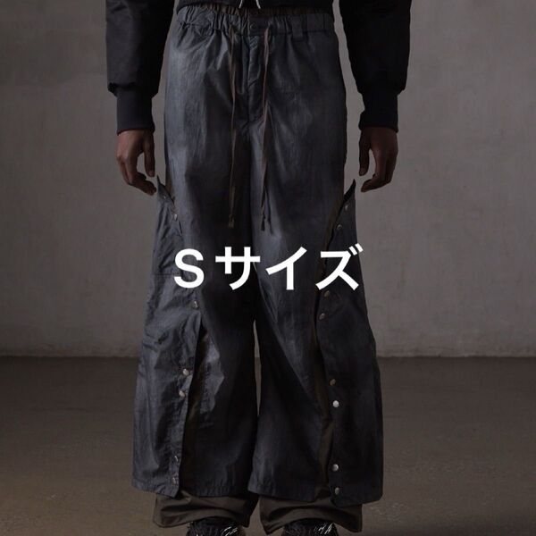【GRANCY】Button Layered Design Nylon Pants / ボタンレイヤードデザインナイロンパンツ