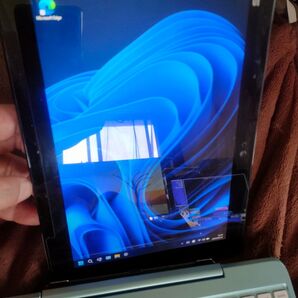 【5/24まで値下げ】③ASUS TransBook T100Hグリーン10.1 2in1 2GB・64GB Win11 23H2