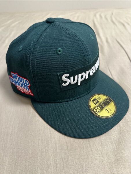 Supreme World Famous Box Logo New Era "Dark Green"