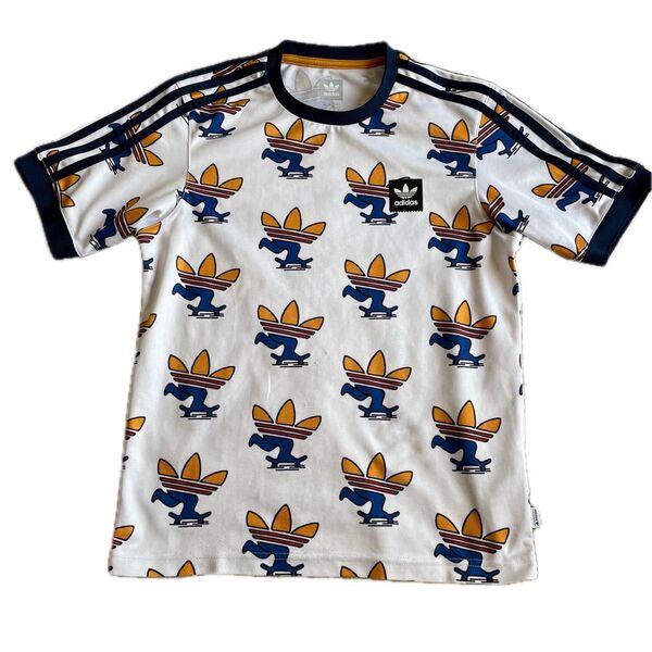 アディダス Tシャツ XS スケボー サッカー 半袖
