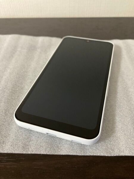 arrows We FCG-01 RAM4GB 64GB ホワイト SIMフリー