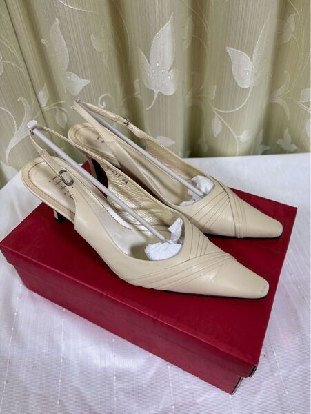 pitti パンプス 本革 ベージュ 24cm