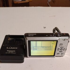 Panasonic デジタルカメラ DMC-FS7 バッテリーチャージャーセット