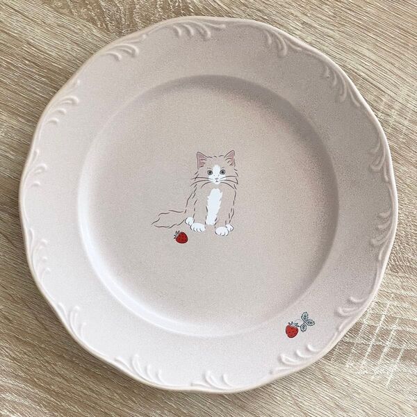 新品未使用 キャットトリオ お皿 日本製 20.2cm ピンク ねこ 猫 イチゴ