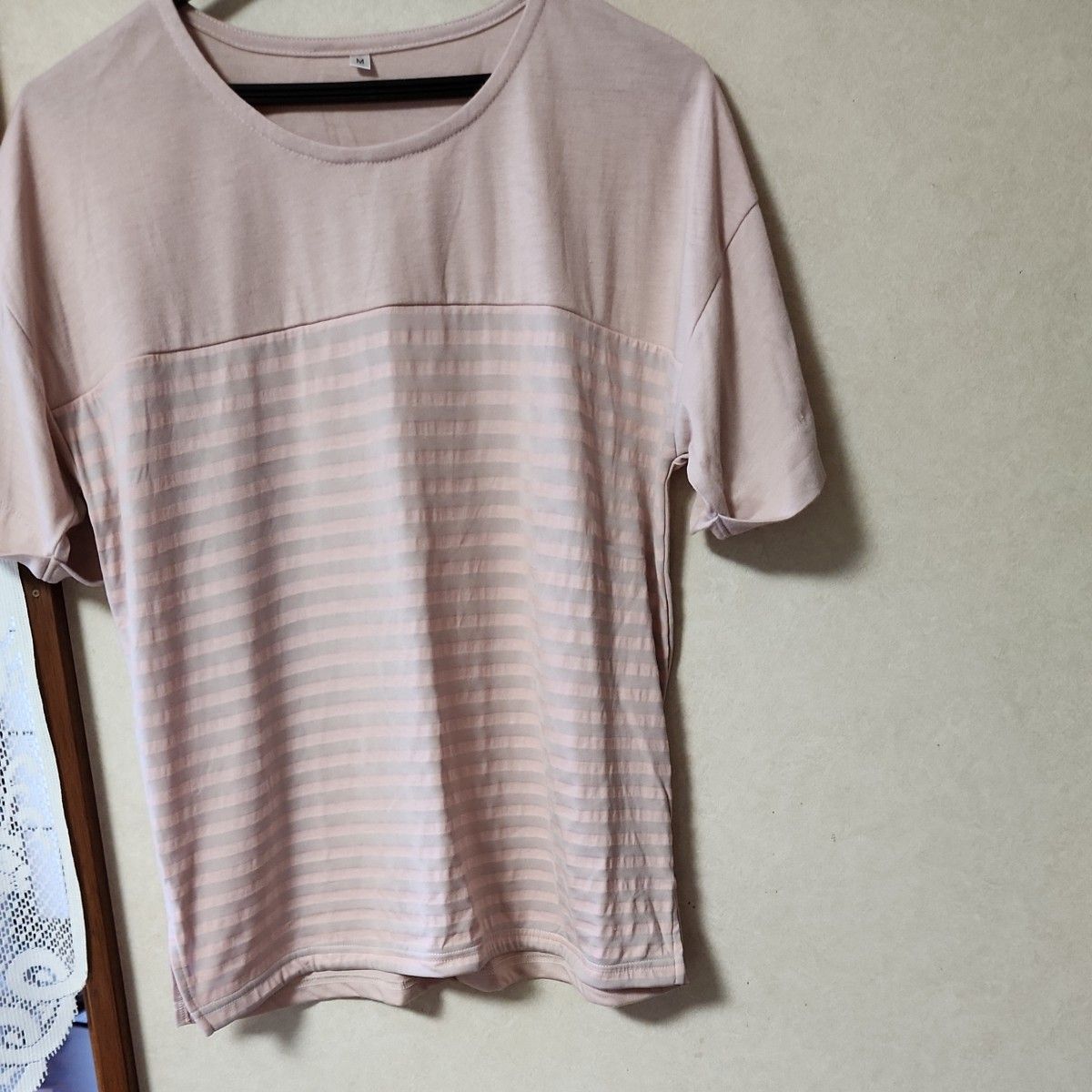 ピンク ボーダー柄 Tシャツ