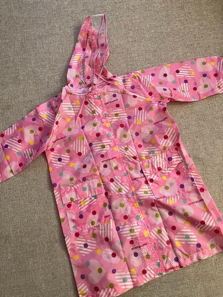 レインコート【F.O.インターナショナル】120㎝☆ハート★総柄★ピンク★女の子★子供服★used品★お値引き不可★雨具