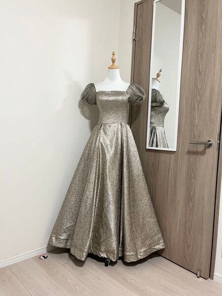 カラードレス ウェディングドレス 演奏会 結婚式 前撮り プリンセスライン 半袖