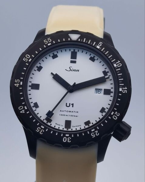 保証書あり ジン SINN U1W 100本限定 Uボートスチール デイト 白 ホワイト文字盤 自動巻き メンズ 腕時計