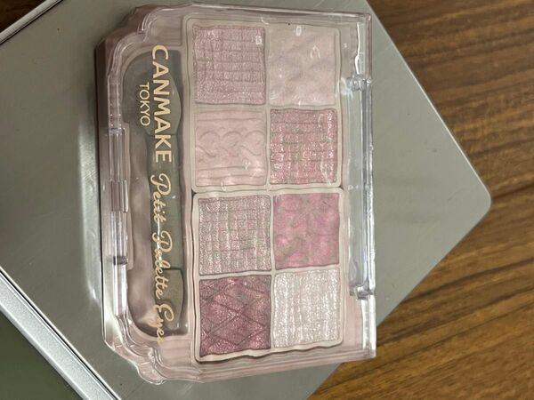 未開封CANMAKE プティパレットアイズ03ピンク系 アイシャドウ
