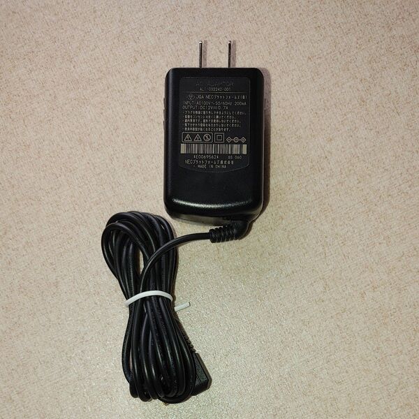 AL1-002242-001 ACアダプタ NEC 12V 0.7A