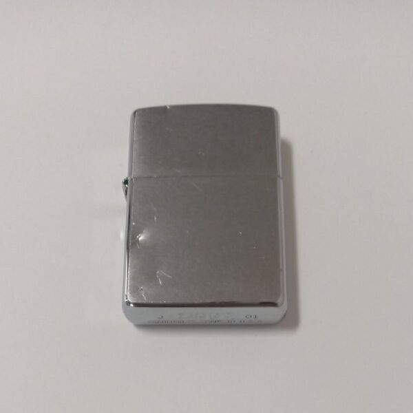 【AF870thvc】ジッポオイルライター ZIPPO 【2001年】 喫煙グッズ 喫煙具 ジッポー Zippo 火花確認済み