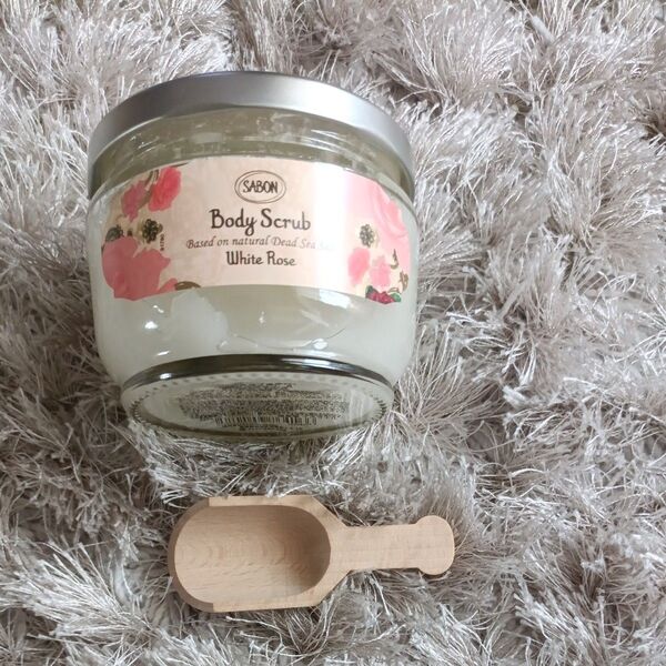 SABON ボディスクラブ ホワイトローズ 未使用320g